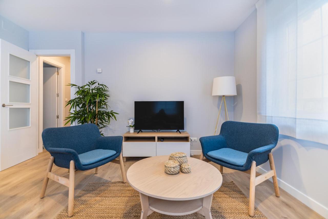 Villa Marta - Apartamentos Centricos Junto Al Mar 카스트로우르디알레스 외부 사진