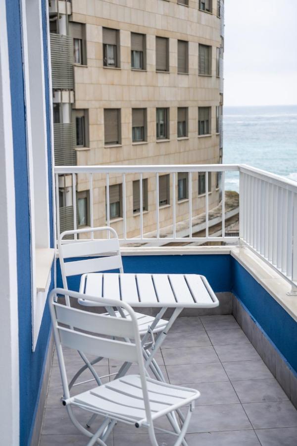 Villa Marta - Apartamentos Centricos Junto Al Mar 카스트로우르디알레스 외부 사진